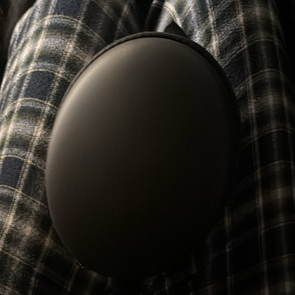 Active Noise Cancellation Headphones! - Picture 3 of 5